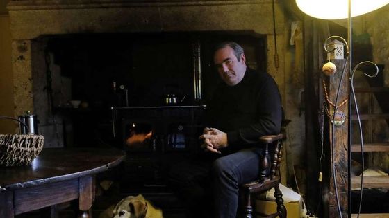Le compositeur Marc-André Dalbavie chez lui à Saint-Cyprien en Dordogne - Arnaud Loth