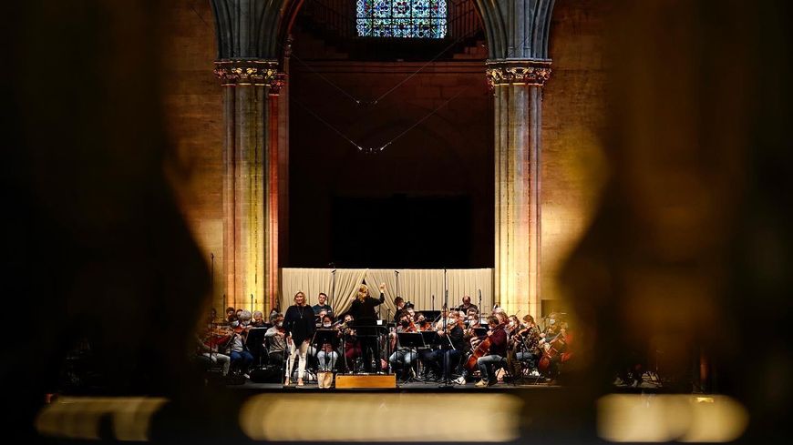 Festival de Saint Denis 2021 : Camilla Nylund, soprano Orchestre National de France, direction Karina Canellakis