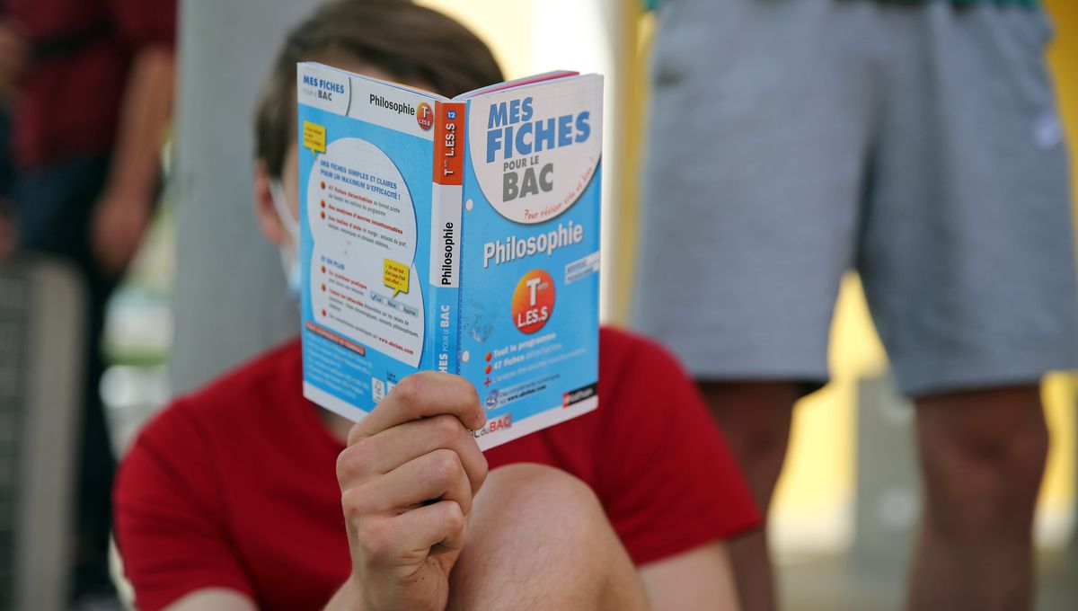 Les candidats au Bac 2021 : "On est la génération crash-test" raconte un lycéen - Vimarsana News