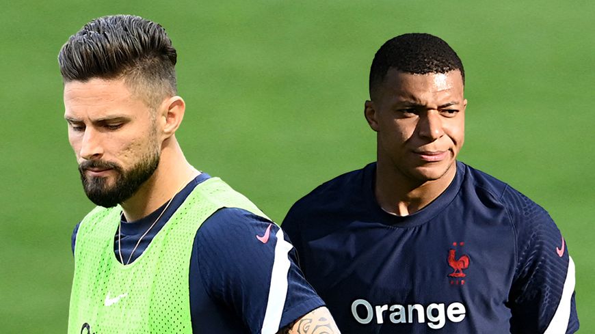 Olivier Giroud et Kylian Mbappé - (photo : Franck Fife)