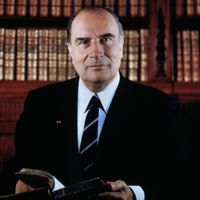 Portrait officiel du Président pris par Gisèle Freund - 1981