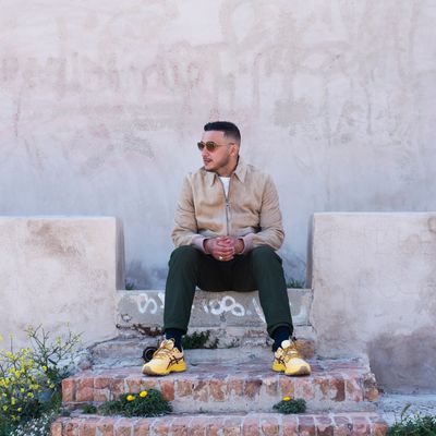 Le rappeur Soso Maness revient avec un troisième album "Avec le temps" (Sony Music).