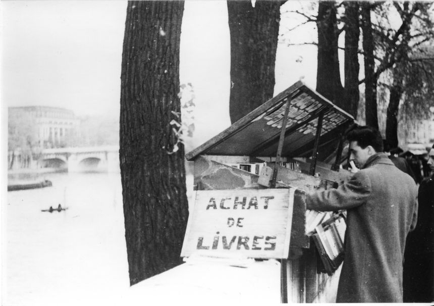 Daniel Cordier, Paris, 1943