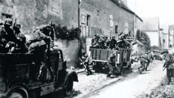 Deuxième division SS Das Reich, passée par Tulle le 9 juin 1944, puis le 10 juin 1944 par Oradour-sur-Glane. - Wikipédia