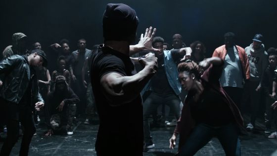 Philippe Béziat nous fait vivre les coulisses de la production des Indes Galantes de Clément Cogitore, chorégraphiée par Bintou Dembélé, à voir au cinéma à partir du 23 juin - OnP / Les Films Pelléas