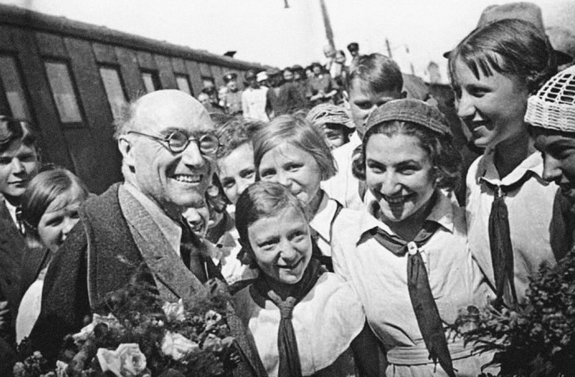 "J'ai épousé la théorie communiste avec enthousiasme et, je peux dire, avec aveuglement" - Ép. 4/5 - André Gide, le choix d'être soi