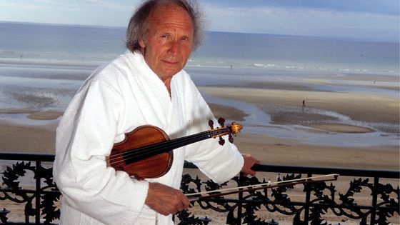 Ivry Gitlis au Festival de Cabourg, le 01 juin 1997 ©Getty - Alain Benainous