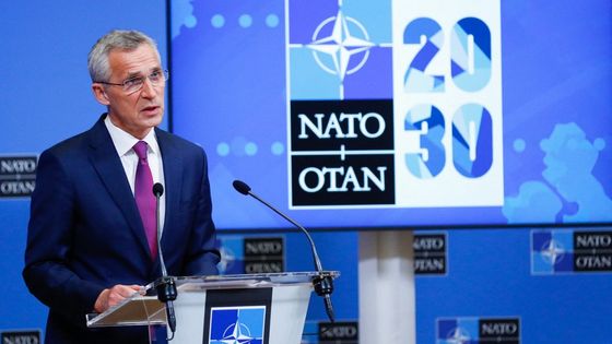 Le secrétaire général de l'OTAN, Jens Stoltenberg, donne une conférence de presse au siège de l'Alliance à Bruxelles le 1er juin 2021. ©AFP - JOHANNA GERON / POOL / AFP