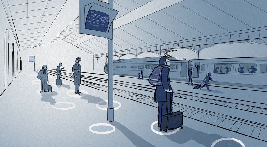 Dans les gares SNCF, des cercles ont été apposés sur les quais pour inciter à la distanciation physique.