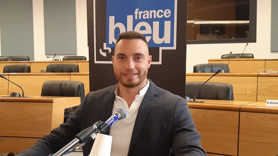 L�gislatives en Is�re : dans la 6e circonscription Alexis Jolly (RN) en t�te face � Cendra Motin (Ensemble)