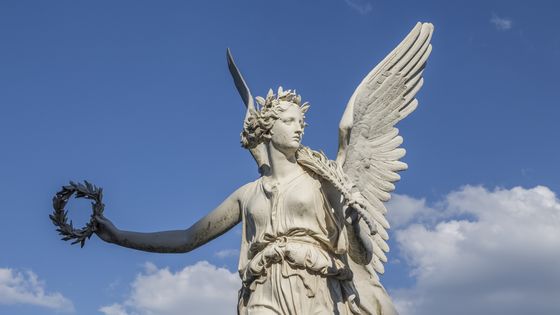 Viktoria Statue dans les jardins du Château de Schwerin ©Getty - Westend61