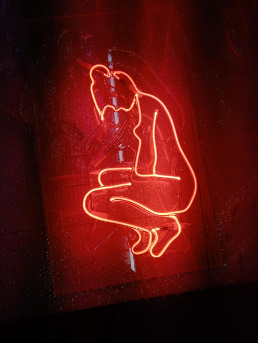 « La lumière rouge au bout du tunnel »