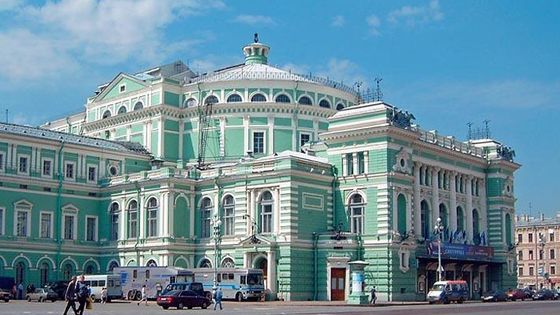 Le Théâtre Mariinsky à Saint Petersbourg, Russie - russianbroadway.com
