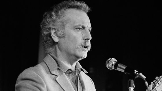 Georges Brassens en concert à Bobino ©Getty
