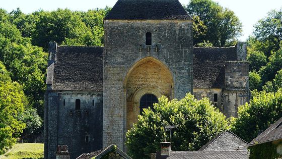 Village de Saint Amand de Coly où se déroule le Festival de Musique du Périgord noir - DR