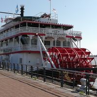 Un bateau à aube sur le Mississippi, comme ceux sur lesquels Armstrong commença sa carrière, en mai 2021.