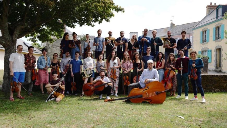 L'Orchestre de chambre de l'île de Groix au complet