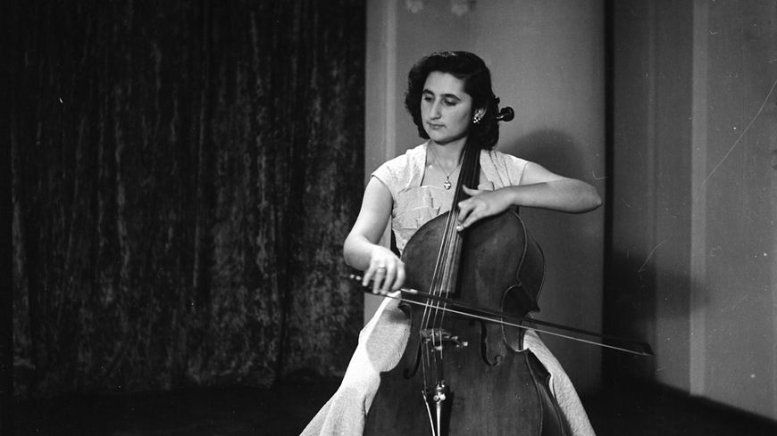 Medea Abrahamyan (1932 - 2021)