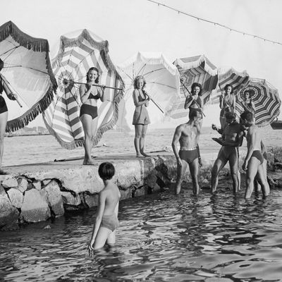 Saint-Raphaël, 1938. Photo : Keystone-France/Gamma-Rapho.