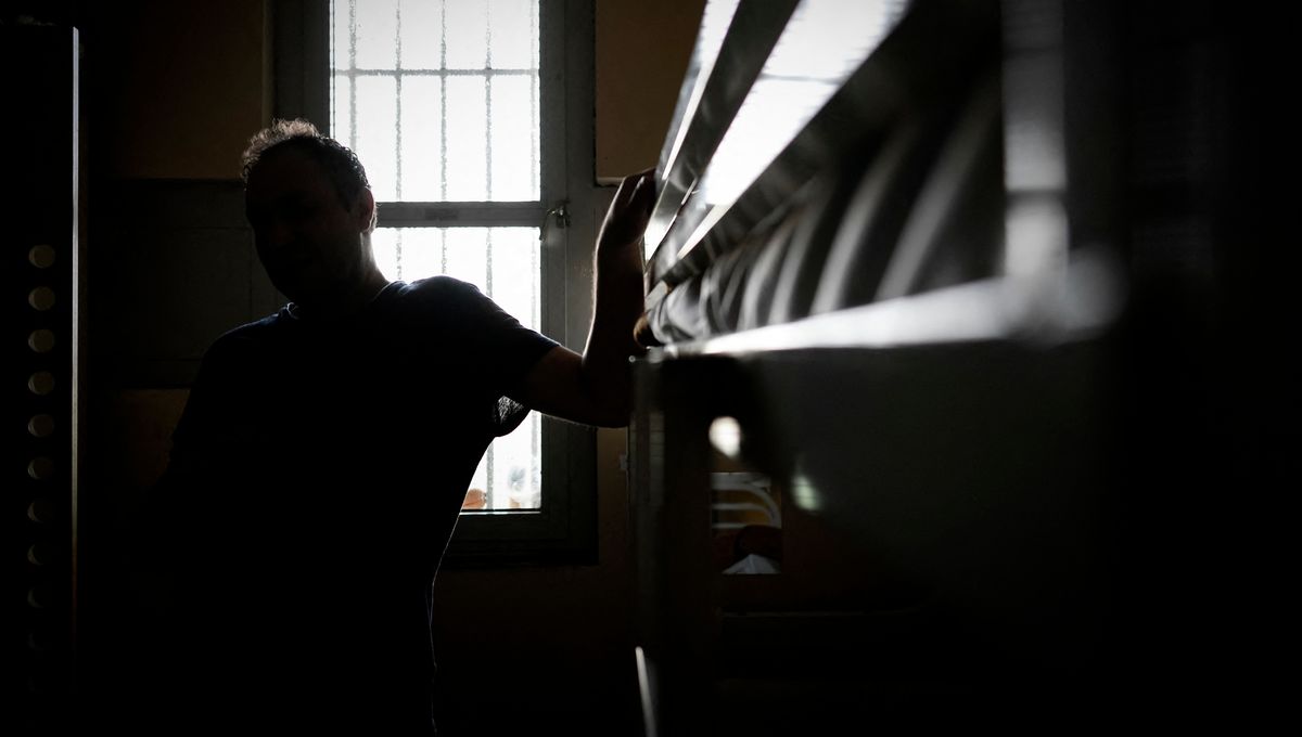 La contrôleure des prisons s'inquiète des discriminations persistantes à l'égard des détenus transgenres - Vimarsana News
