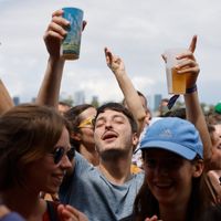 Le festival est loin de n’être qu’un simple lieu festif : offre artistique, expérience humaine, il est envisagé comme un fait social. Au festival Solidays, le 4 juillet 2021