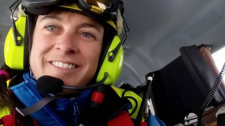 Hommes-Femmes, même combat : Marion Poitevin, première femme CRS et guide de haute montagne