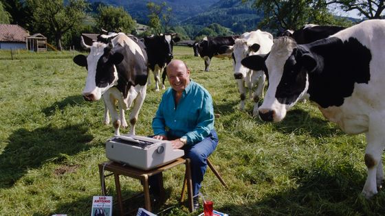 Frédéric Dard en Suisse. 31 mai 1993. Photo : James Andanson ©Getty