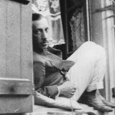 Le compositeur Igor Stravinsky photographié à Biarritz en 1921