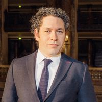 Le chef d'orchestre Gustavo Dudamel, directeur musical du Los Angeles Philharmonic et de l'Opéra national de Paris