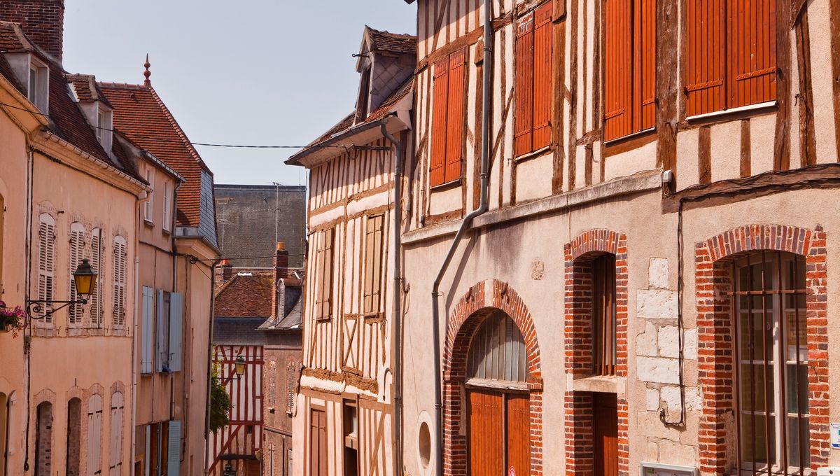 Faire un détour par Joigny dans l'Yonne - Vimarsana News