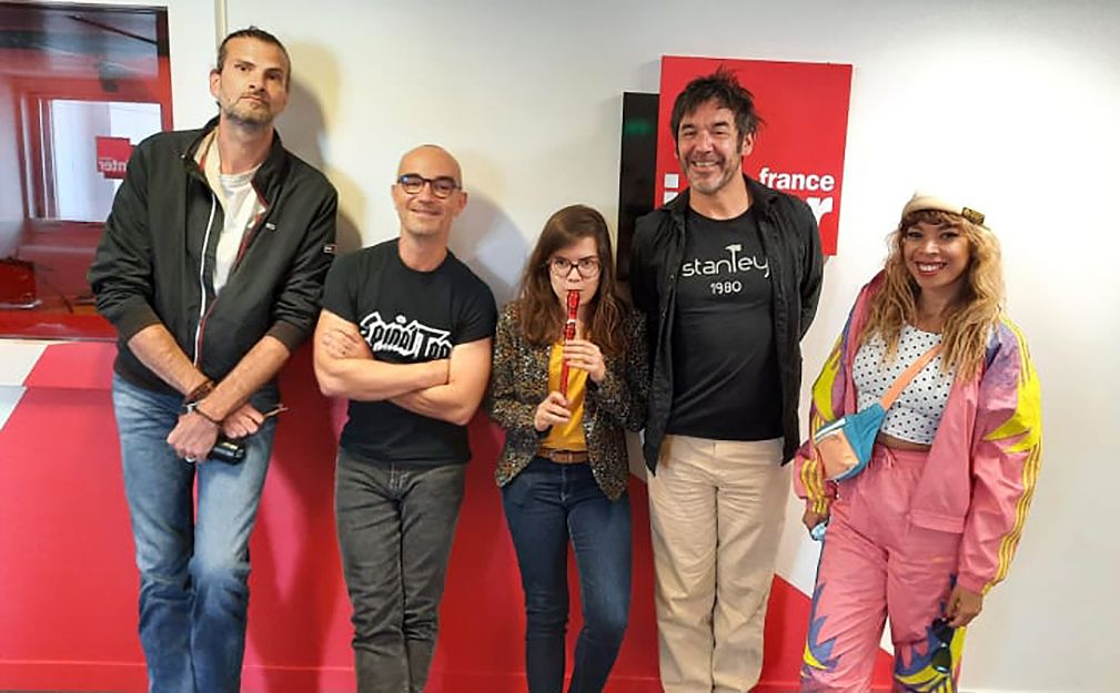 Qui Veut Gagner La Flûte à Bec Aldebert, Flavia Coelho, Fanny Ruwet, et Vincent Peirani