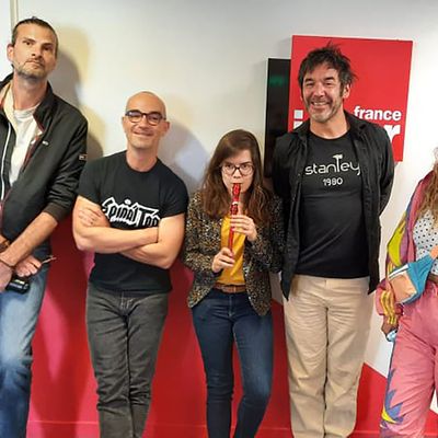 Vincent Peirani, Aldebert, Fanny Ruwet, Thomas VDB et Flavia Coelho