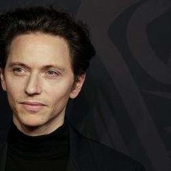 Le chanteur Raphaël
