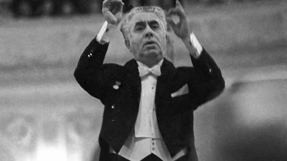 C'est la rentrée sur Relax ! Ecoutez Aram Khatchaturian diriger ses ballets Spartacus et Gayaneh dans le premier disque de légende de la saison ©Getty