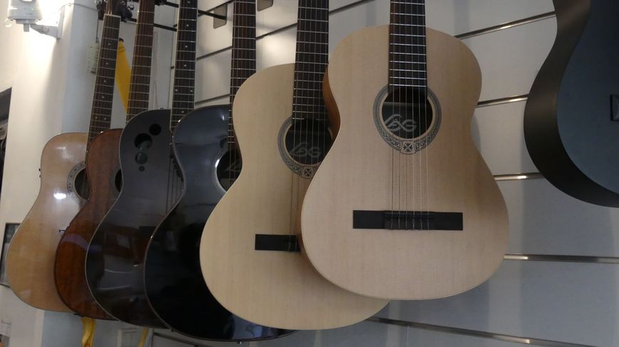 Les guitares ont les faveurs des nouveaux acheteurs