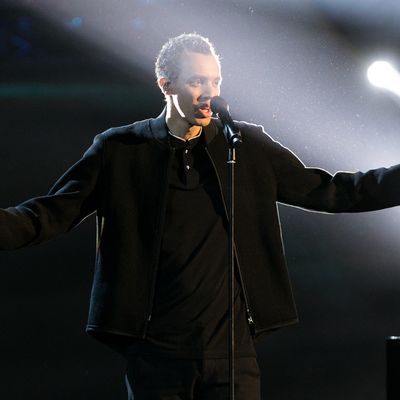 Gael Faye lors des 33ème Victoires de la musique