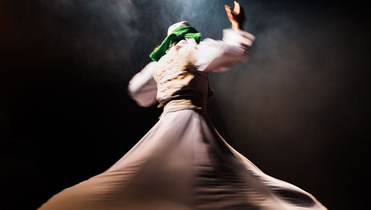 Electric derviche ! Cette danse transe et méditative - Vimarsana News