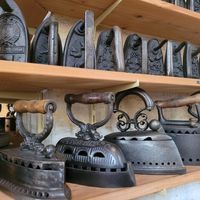 Le Musée des Fers à Repasser à Longwy regroupe plus de 4 000 pièces