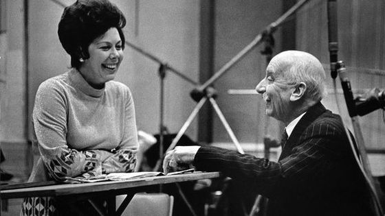 Janet Baker et Sir Adrian Boult © Warner Classics
