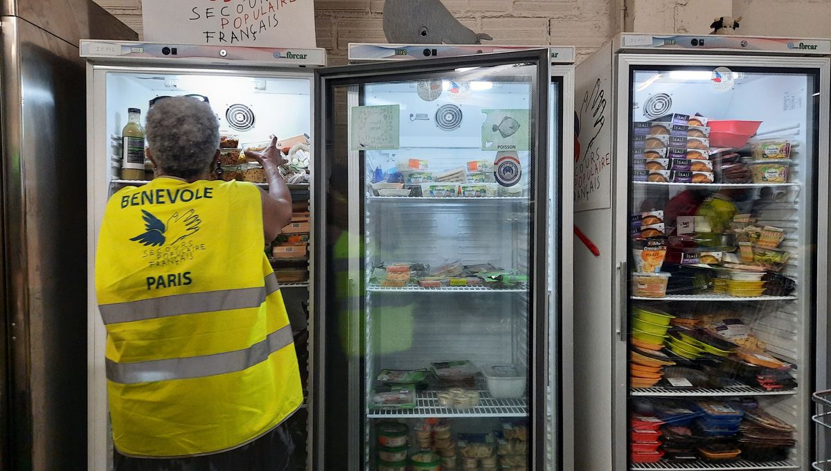 Au libre-service du Secours Populaire: "désormais même la participation modique qu'on demande est un problème" - Vimarsana News