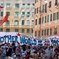En juillet dernier, des manifestants altermondialistes se sont réunis à Gênes pour le vingtième anniversaire du contre-G8 de 2001