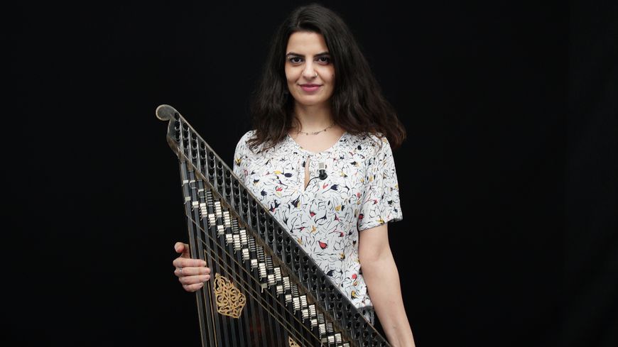 Christine Zayed, joueuse de qanoun et compositrice