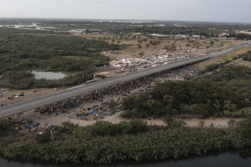 Les États-Unis expulsent des migrants haïtiens : confusion et colère à Port-au-Prince - Vimarsana News