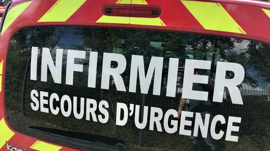 Quatre adolescents bless�s dans un accident de la route � Ch�tillon-sur-Colmont