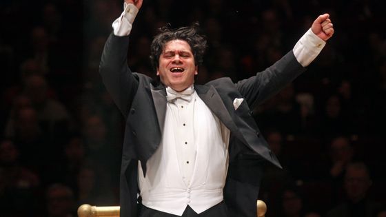 Le chef roumain Cristian Măcelaru (02/2015) ©Getty - Hiroyuki Ito / Coll. Hulton Archive