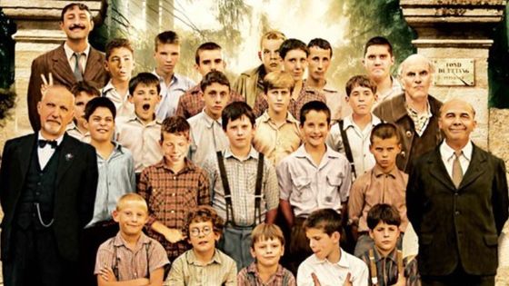 Affiche du film Les Choristes sorti le 27 mars 2004 en France - Pathé/Gaumont/Universal