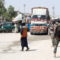 Talibans et armée pakistanaise tiennent désormais le poste de Torkham qui relie Kaboul à Islamabad. 7 septembre 2021.
