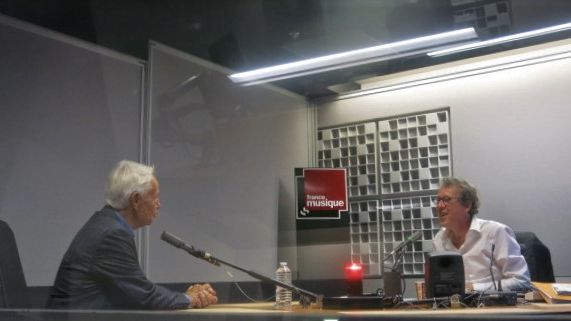 France Musique, studio 361 ... Gérard Davoust & Benoît Duteurtre (g. à d.)