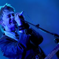Thom Yorke avec Radiohead au Glastonbury Festival en 2003 (Jon Super/Redferns)