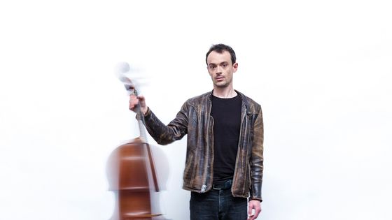 Le violoncelliste Gaspar Claus publie son premier disque solo - Fabien Breuil